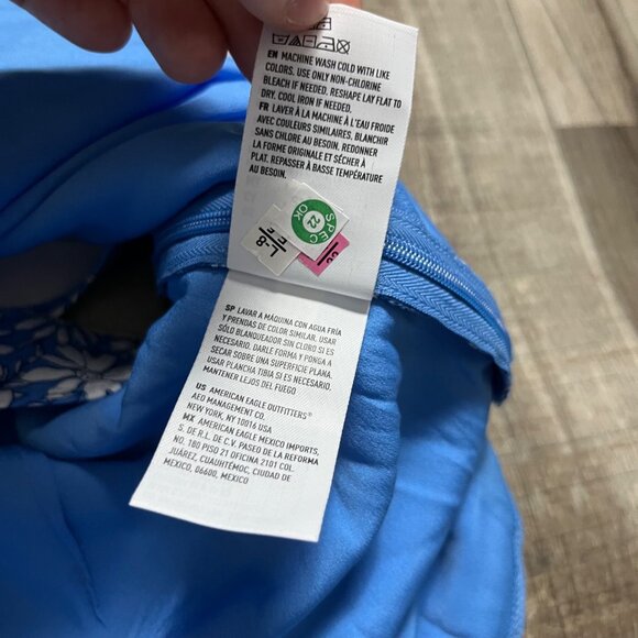 American Eagle Mini Flare Layered Mid Rise Skirt Blue Floral NWT Women’s Size M - Picture 7 of 8